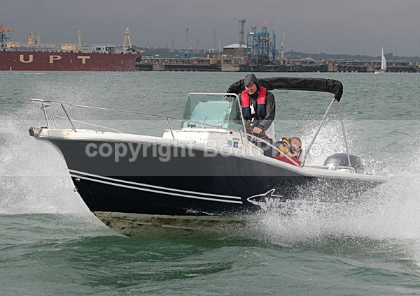 110925 WHITE SHARK IMG_6733 - RIBs, Tenders, Dories, Dinghies