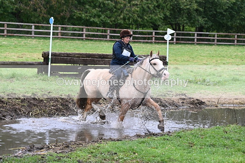 WJ6_6580 - Time at Photographer 12:41 to 13:05