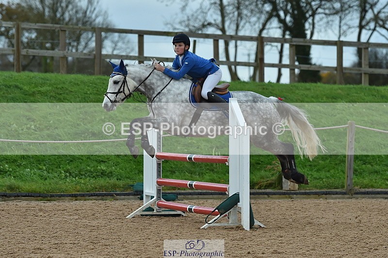 231119A-134732-06054 - Sun Cls 26 Springboard 128cm & 138cm