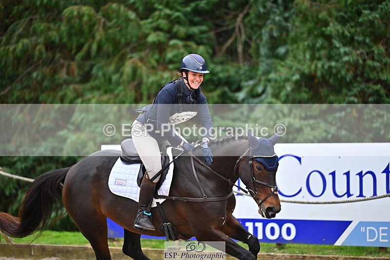 251026A-164428-26882 - G-562-Phoebe.Lagor