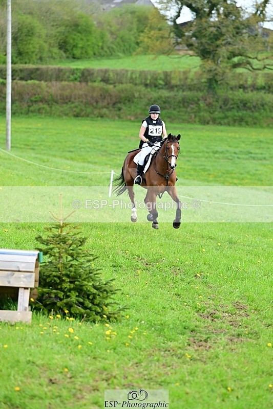 260418-141850-04908 - E-219-Abbie.Griffiths