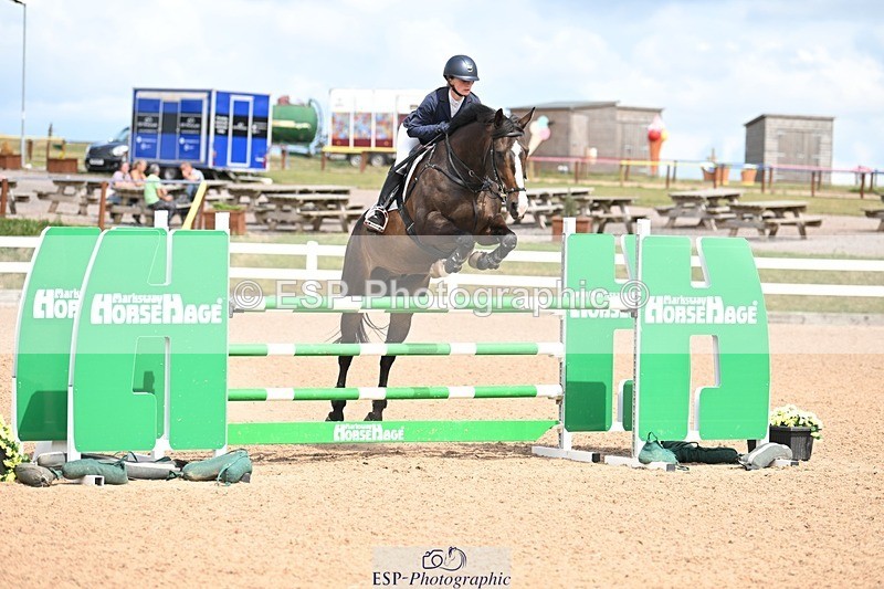 250723-153606-01170 - Cls 6 Foxhunter and 1.20m