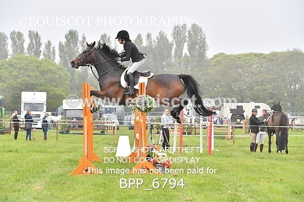 BPP_6794 - CLASS 2 RHS Classic Champ Qual (1.20m)