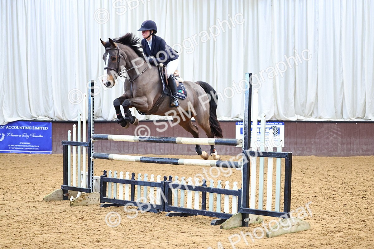 SBM_000887 - Class 4 - Senior Newcomers - 1.10m