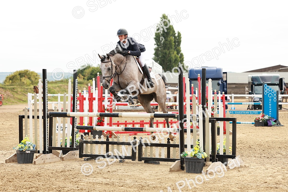 SBM_016870 - Class 20 - Senior Newcomers - 1.10m