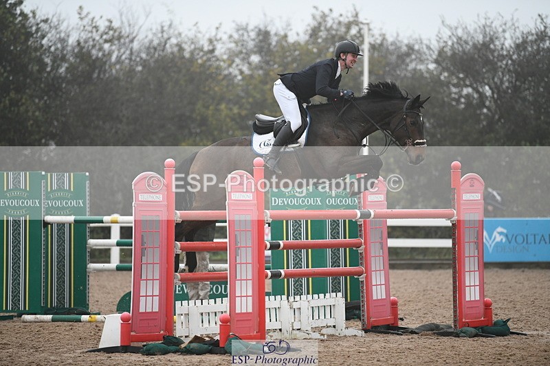 241103A-140638-08378 - SUN Cls 22 Blue Chip Performance Jump Off