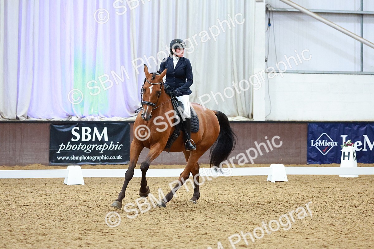 SBM_004163 - Class 12 - E2 Championship - 14.50-15.53