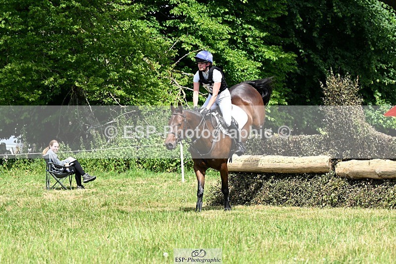 240629X-113523-0513 - 010-Georgie_Selley-VICARSTOWN_VICTOR