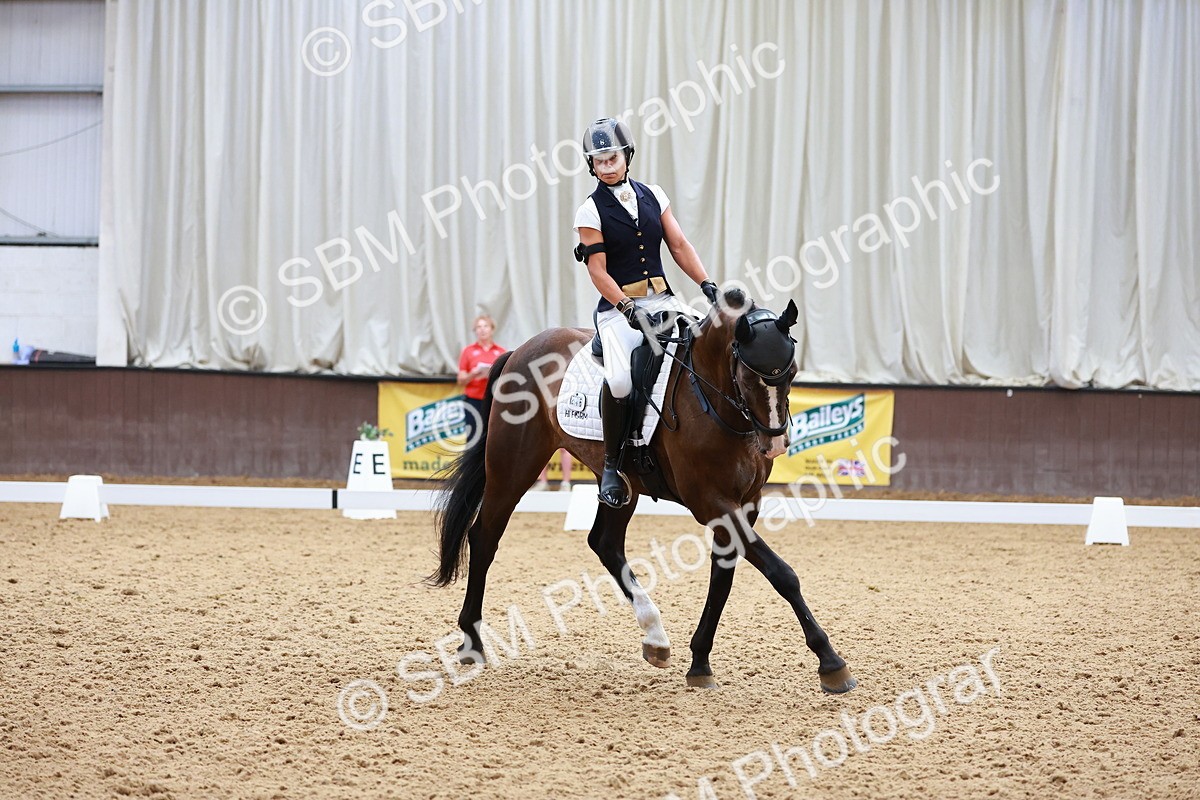SBM_003811 - Para PYO Warm Up