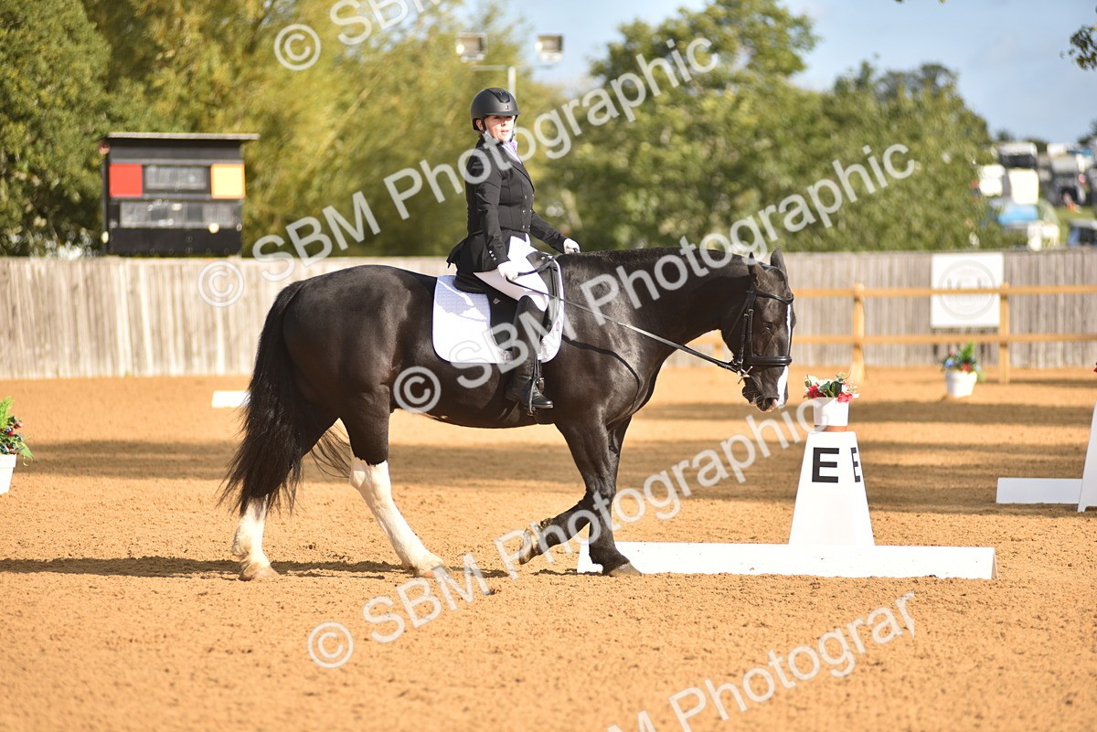 SBM_15784 - D4 - Small Tour Championship Intro 4