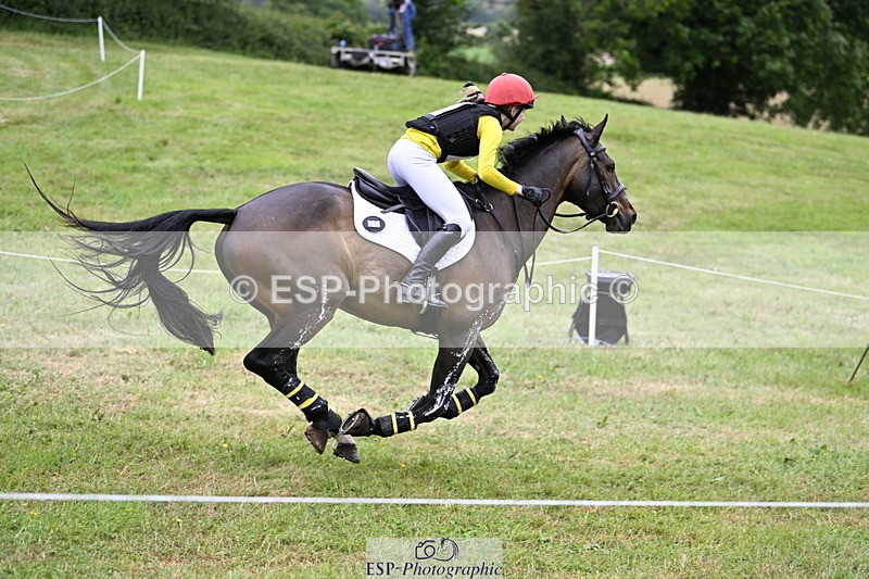 250524A-094251-08375 - A-008-Ada.Marson-IZZIETOP