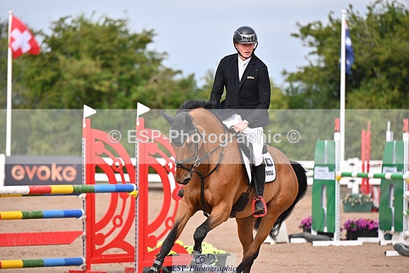 250718-092458-08800 - Cls 26, 1 Star 5yr old Tour