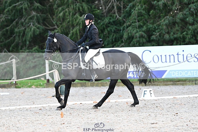 231110-134829-01065 - Cls 4 Novice 39Q