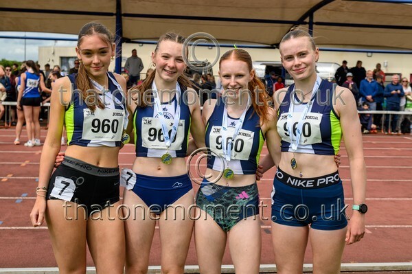 Relays26-816278 - Medals