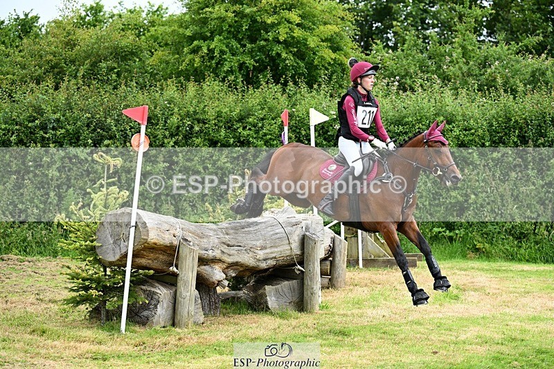 240623-102207-00764 - BE 90 XC 09-35 tro 10-30