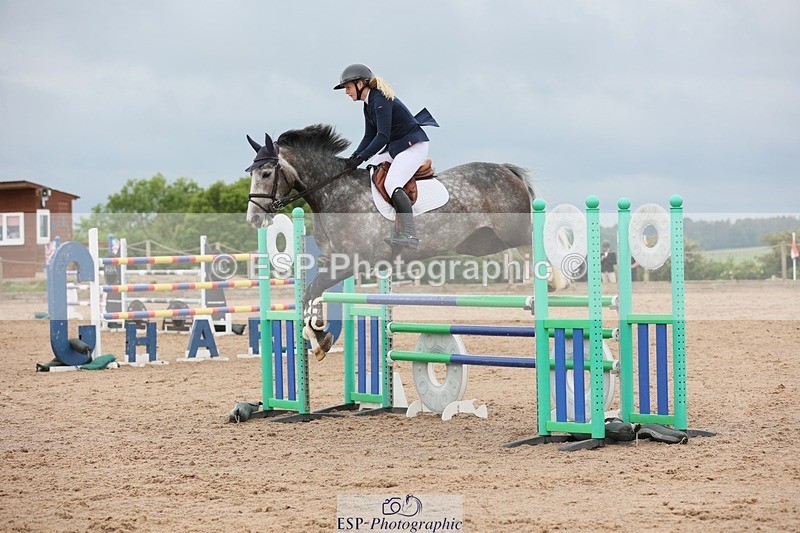 250524-101709-04140 - Cls 13  A&B 1.05m & 1.10m open