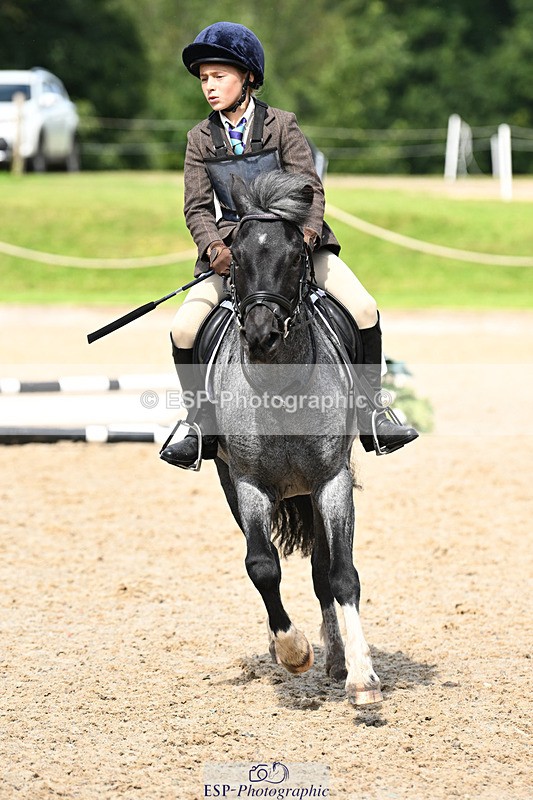 240824X-125545-25671 - 70cm Jump Off