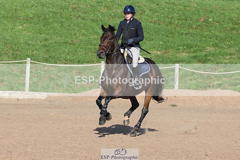 230915A-162254-03143 - Cls 6 Snr 1.05m Derby