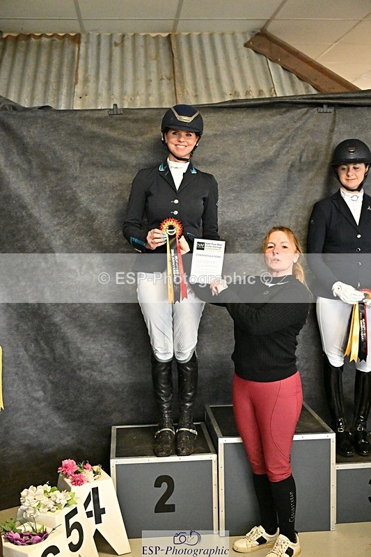 260215-123247-06580 - Cls 18 FS Adv Medium Gold Presentations