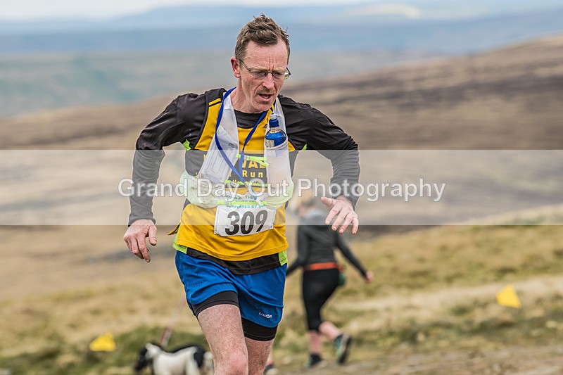3 Peaks-997 - The 3 Peaks Race Saturday 27th April 2024
