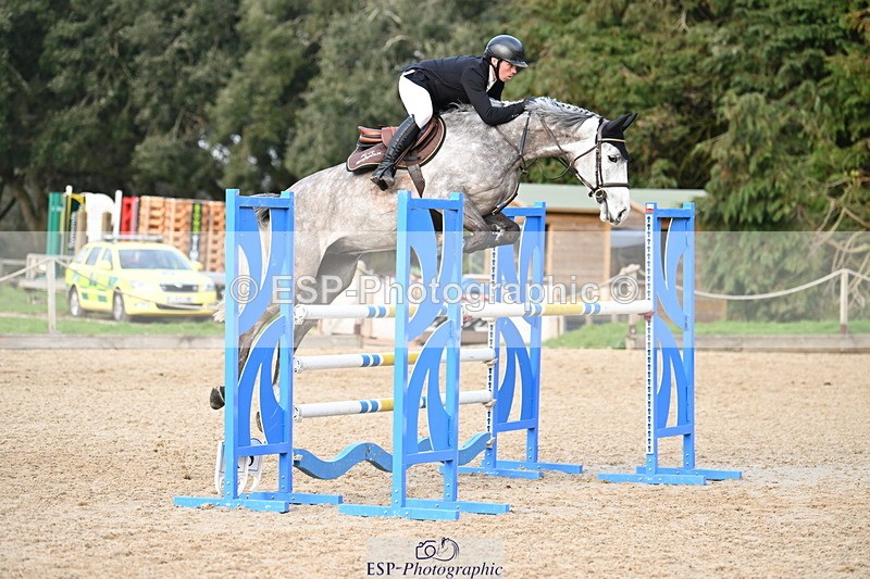 250322A-164307-03607 - Cls 14 Snr Fox & 1.20m Open