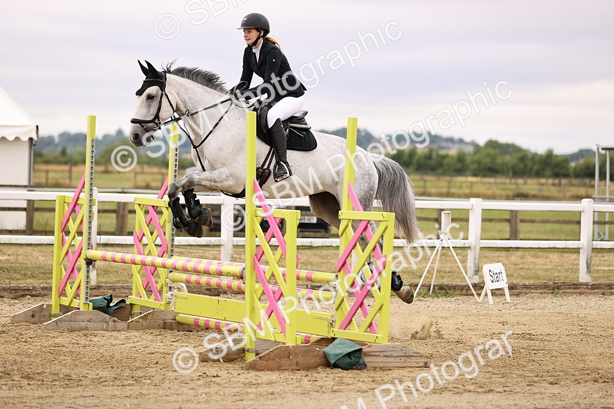 SBM_024312 - Class 8 - Clear Round