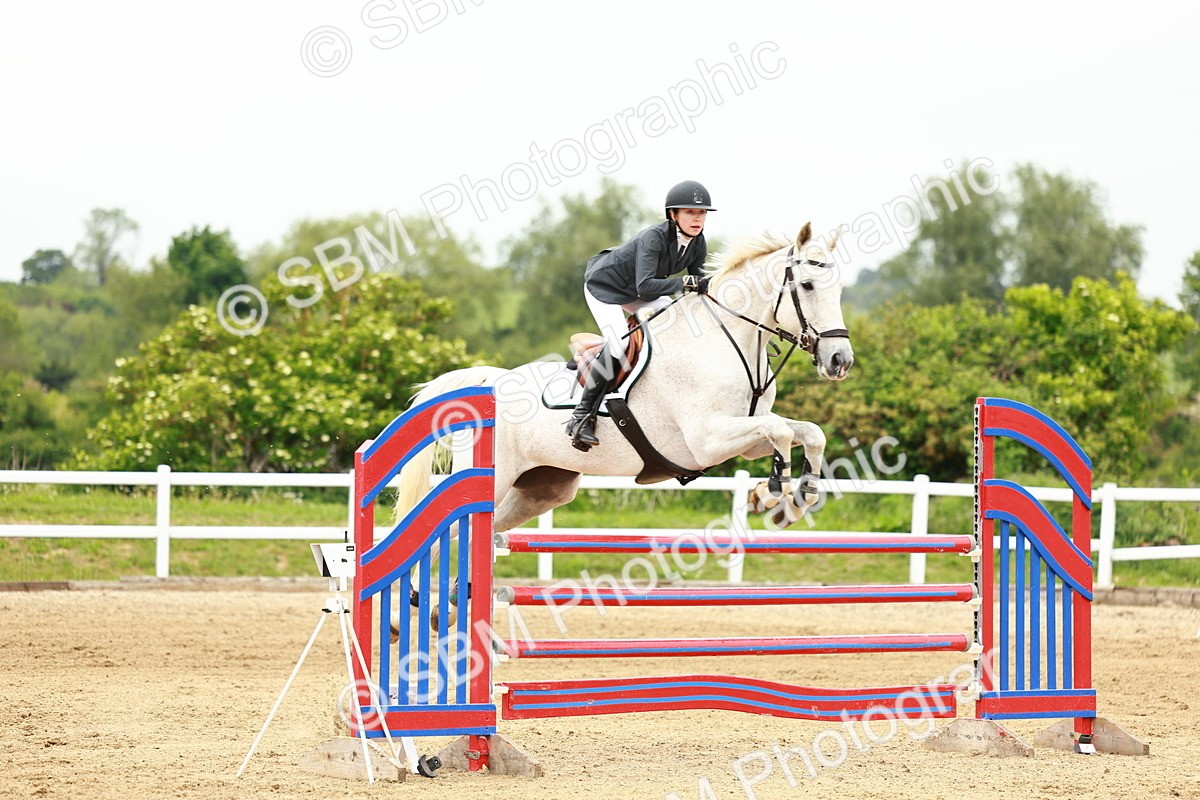 SBM_001091 - Class 5 - Senior Foxhunters - 1.20m