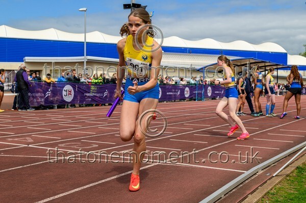 Relays26-816428 - Female Set Four