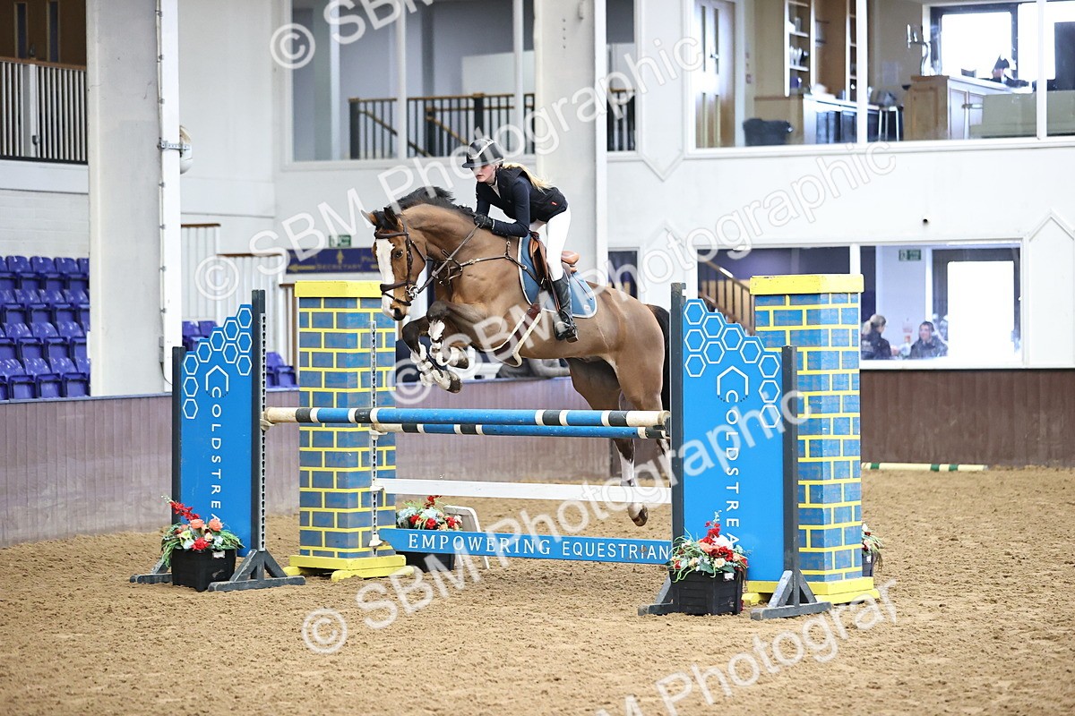 SBM_005951 - Class 16 - Senior Newcomers - 1.10m Open