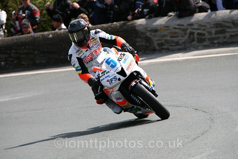  - Supersport Race 1