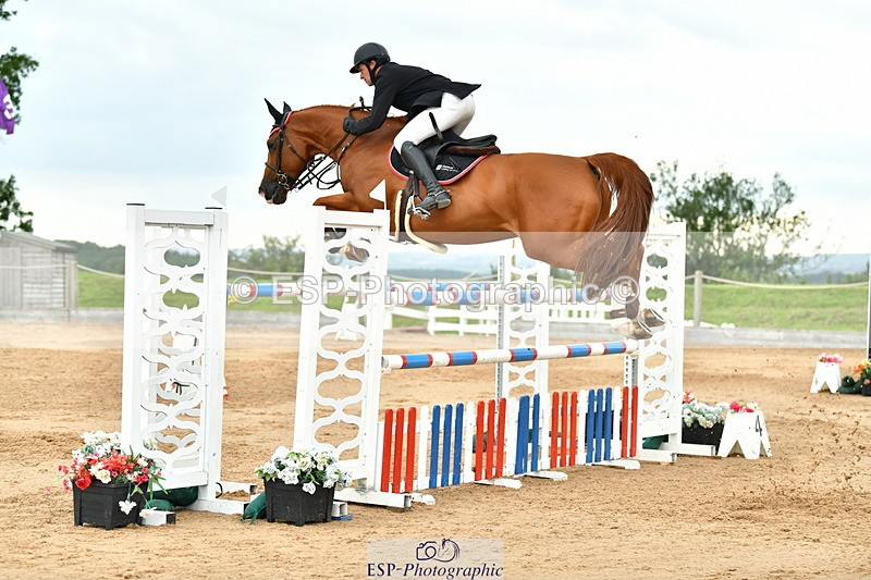 230720A-160425-04161 - Cls 9, 2 Star Big 1.40m Start to break