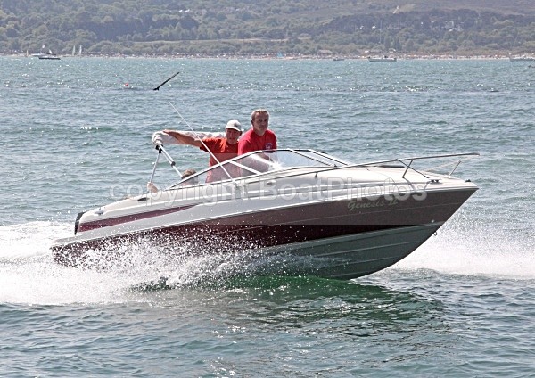 090524 MAXUM IMG_2026 - Motorboats - Open