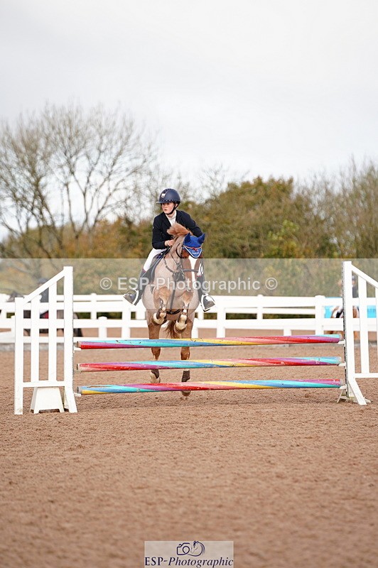 241027A-101750-02056 - SUN Cls 4 Pony British Novice and 80cm