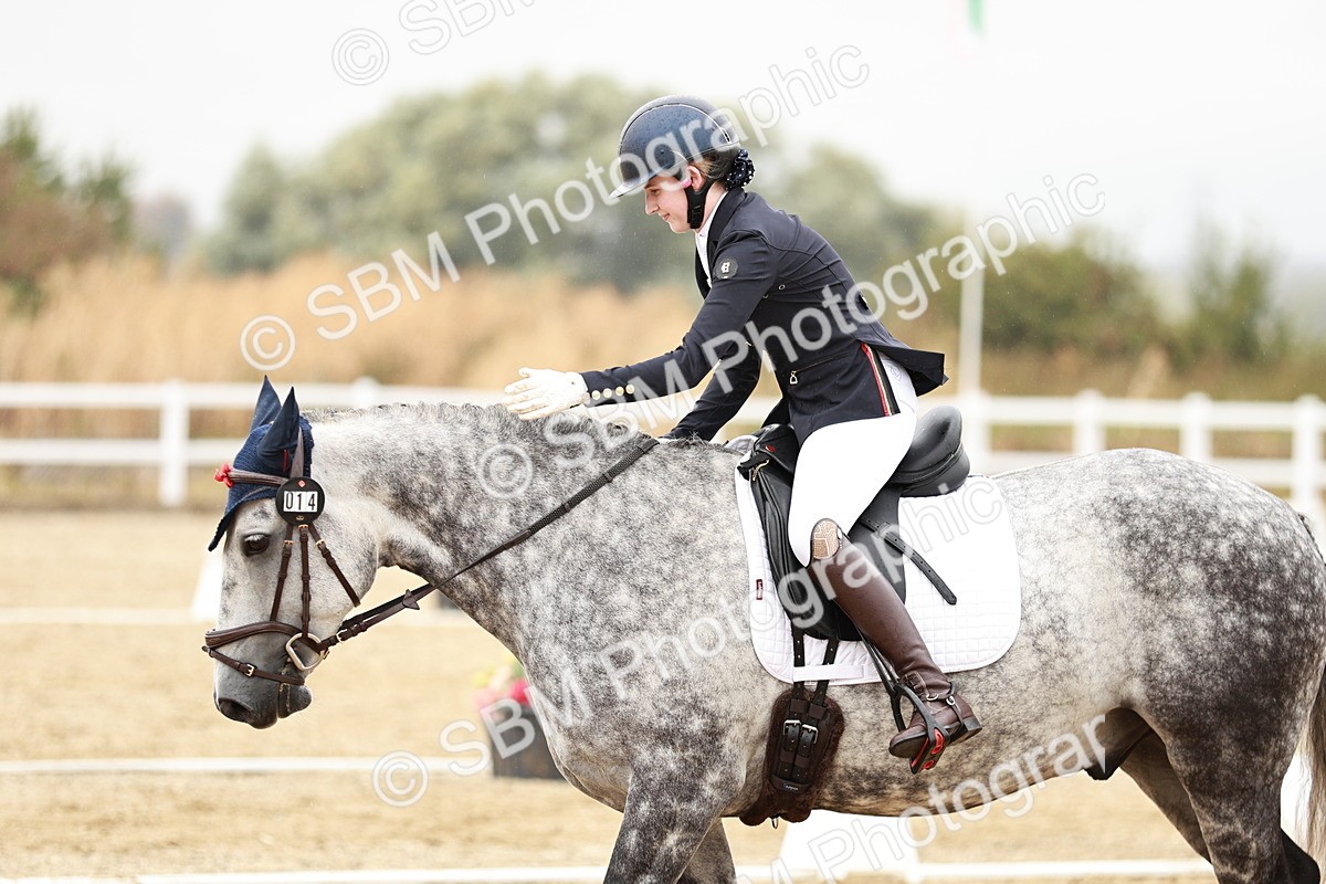SBM_003001 - Class 5 - P3 Championship 12.05-13.29