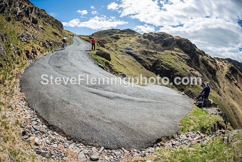 112033 - Hardknott Hairpin 11.00 - 12.00
