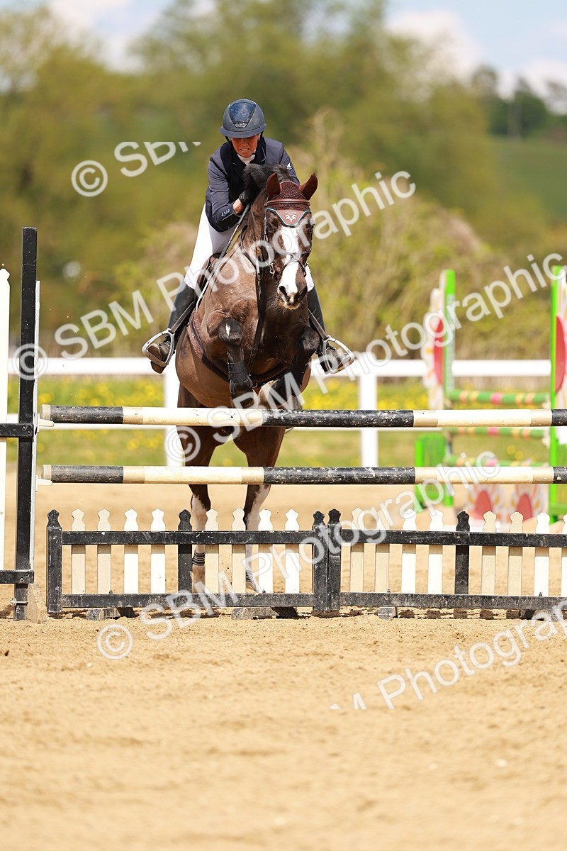 SBM_002152 - Class 4 - Senior Newcomers - 1.10m