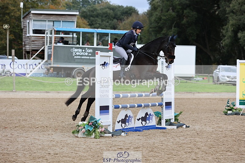 251026A-122244-24644 - F-452-Suzy.Stoneman