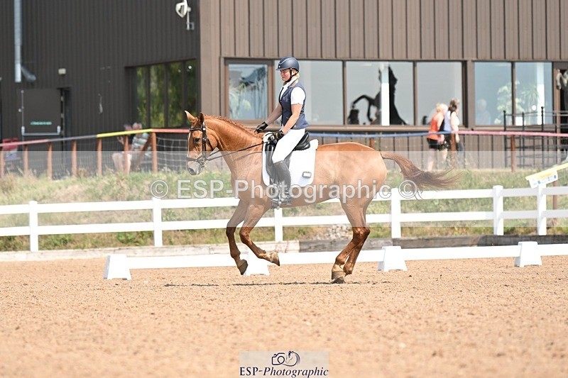 250816-122555-04506 - 051-Alana.ShaplandForever.Autumn.DS