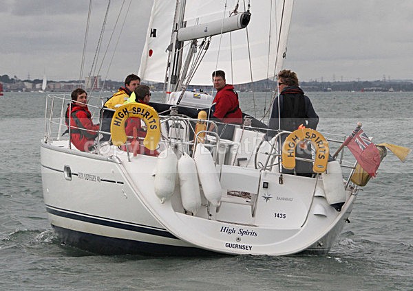 100923 HIGH SPIRITS GBR773T IMG_8634 - Sailboats - monohull