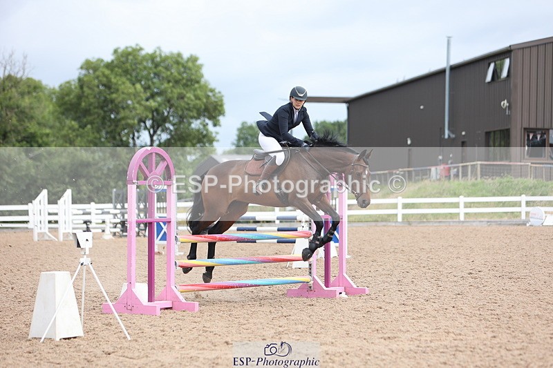 240703A-154247-00513 - Cls 02 Snr Disc & 1.00m Open