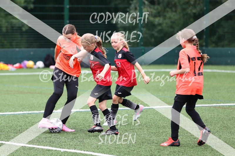 1DX32037 - Sun 7th U10 Girls