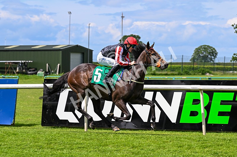 050626-Race 1-Eagle Bay-2587 - Race 1 13.40pm Hartshead Dos Champions Restricted Maiden Stakes (Div I)