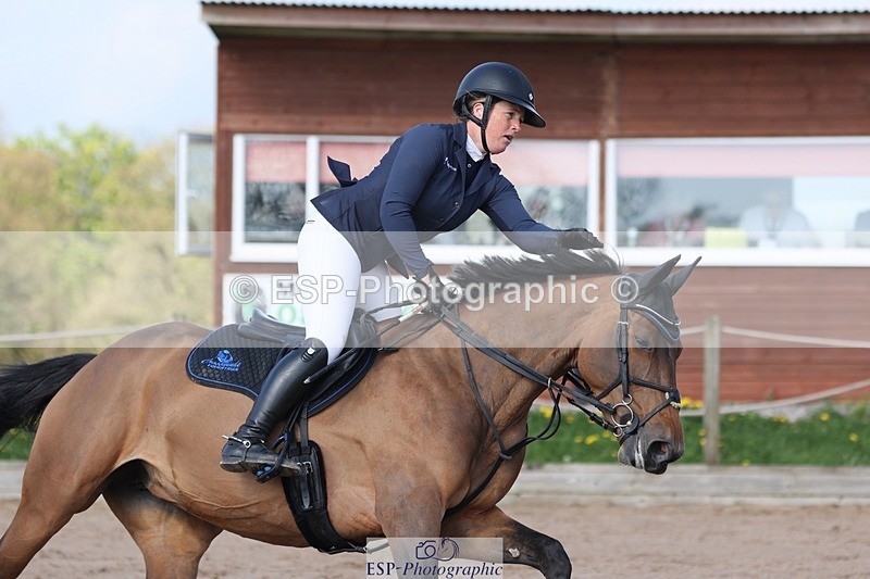 250427-101239-15243 - Cls 32 Young Horse 6yr old