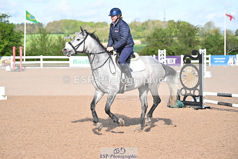 240504A-090924-00010 - Cls 11 Clear Round 50cm