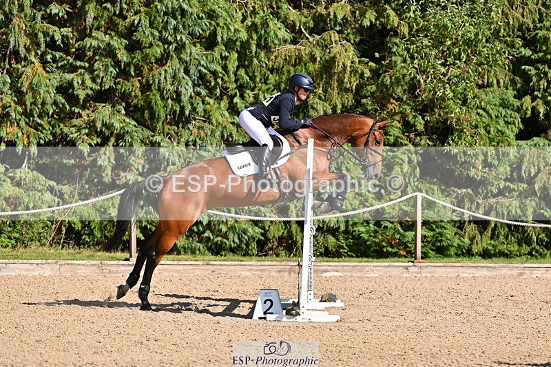 250802A-164557-08160 - H-351-Franky.Reid-Warrilow-DOLLEY.SYMPHONY.J.K