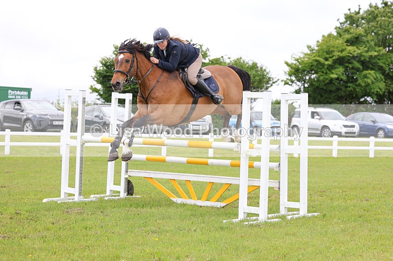 3E7A6952 - Class 11: Senior Newcomers/1.10 open