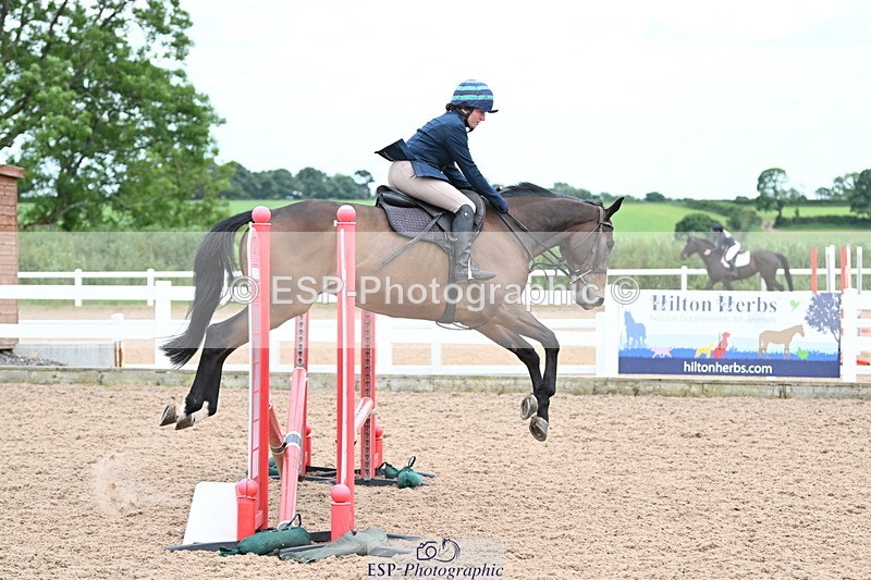 240611A-165608-00352 - 70cm