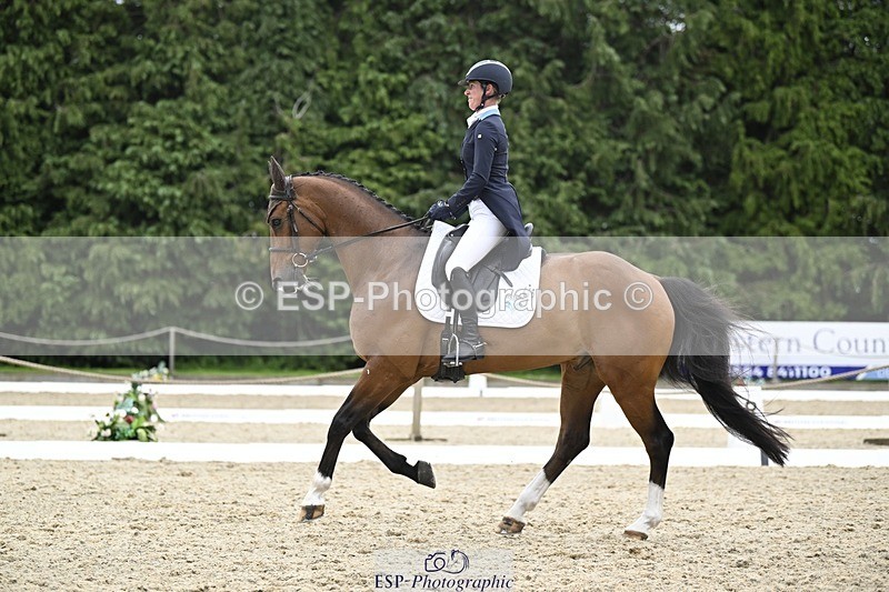 240523-164509-05508 - 446-SOMMERSBY-Jenny_Caras