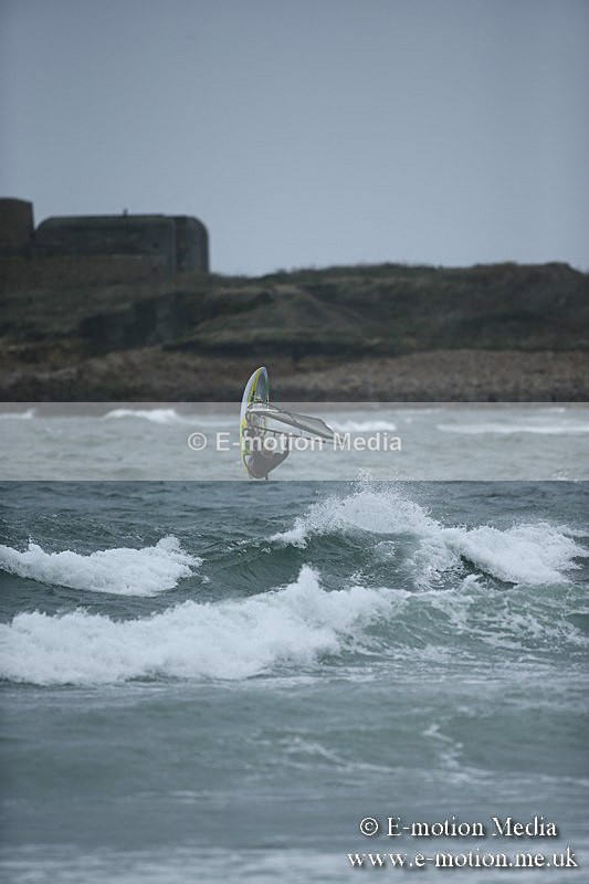 WS 150913-158 - Windsurfing