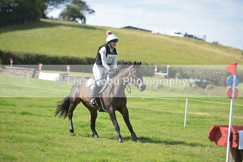 RAY_8481 - Class 1: Trebudannon Open: Red Table